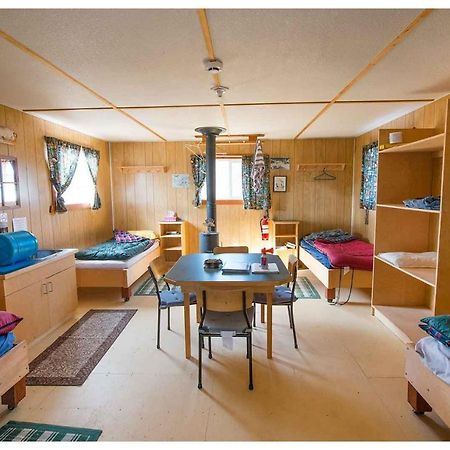 Peterson'S Point Lake Lodge Yellowknife Esterno foto