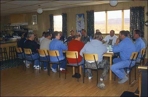 Peterson'S Point Lake Lodge Yellowknife Esterno foto