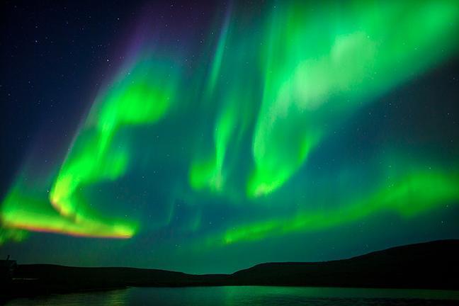 Peterson'S Point Lake Lodge Yellowknife Esterno foto