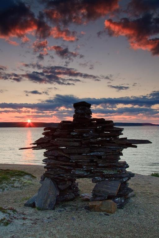 Peterson'S Point Lake Lodge Yellowknife Esterno foto